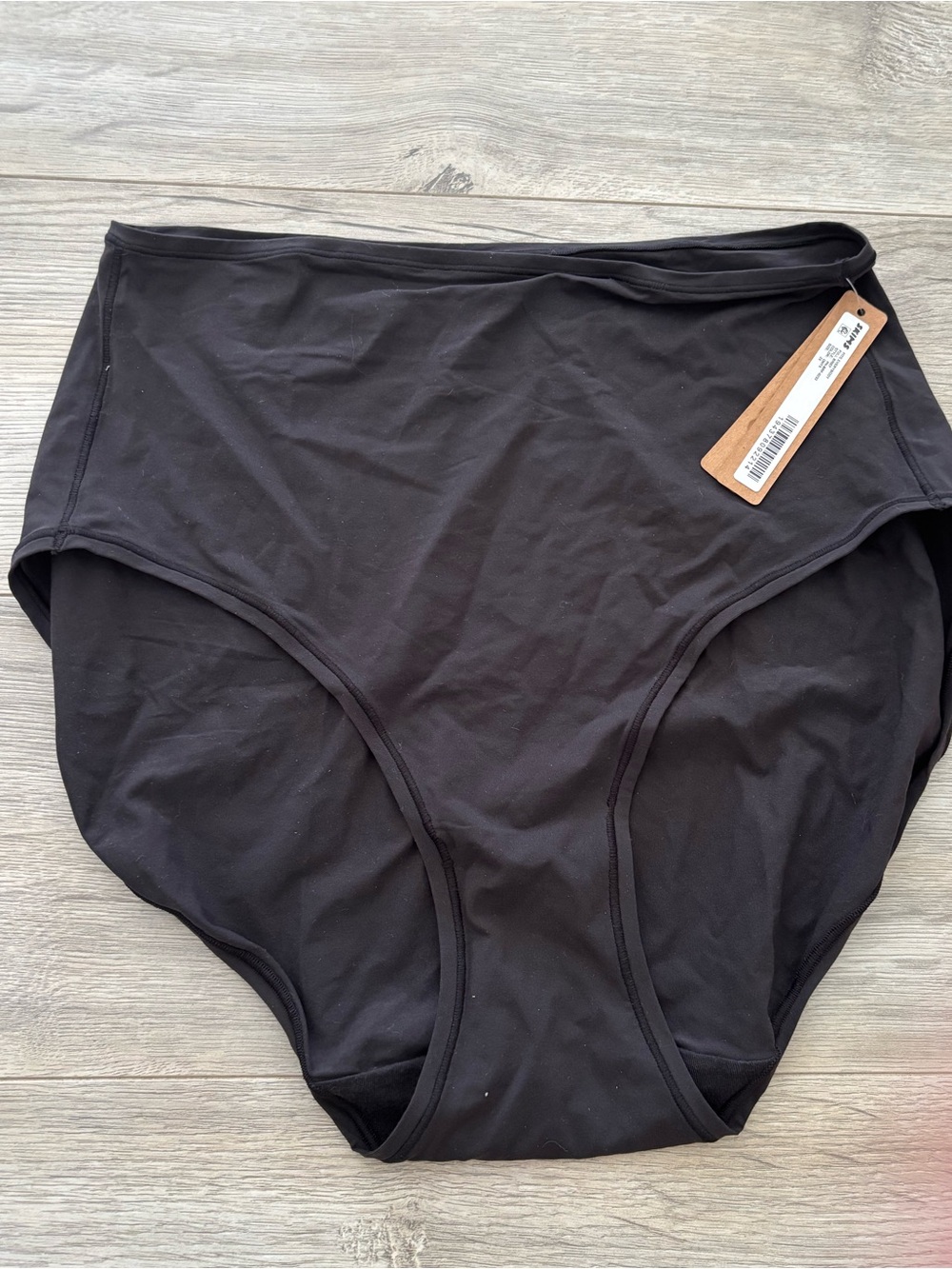 SKIMS Set of Two Full Brief Underwear Black and Pink sz 2X - Picture 2 of 5